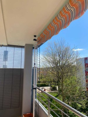 4,5-Zimmer-Wohnung mit Balkon, Stellplatz & S-Bahn vor der Haustür