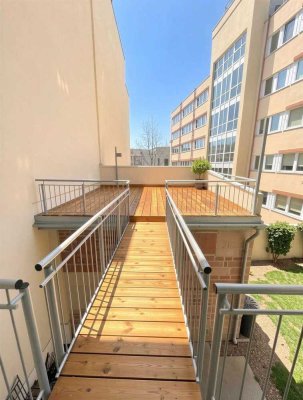 Neu! In Elbnähe! Große Terrasse und modernes Tageslichtbad mit Dusche und Badewanne