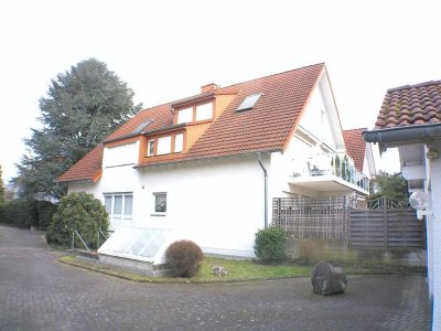 3-Zimmer-Wohnung mit Terrasse und Gartenanteil oberhalb vom Kurpark von Bad Neuenahr!