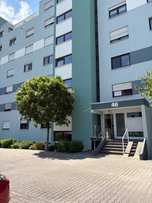 3-Zimmer-Wohnung von Privat  in der Heilbronner Kernstadt, Nähe Neckar / Wertwiesenpark