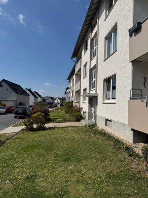 Renovierte 3ZKB mit Balkon in Klosternähe sucht neue Mieter