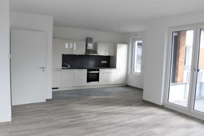 Sofort Einziehen! Helle 4-Zimmerwohnung mit Einbauküche
