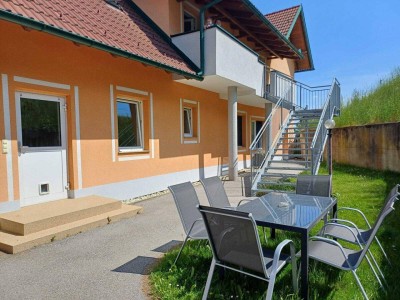 Wohnen am Ring-modern sanierte 2,5ZI - mit Grünblick, barrierefrei, PP
