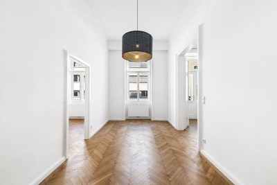 Stilvoller Altbau-Traum mit Loggia &amp; Balkon in Bestlage – Belvedere Viertel