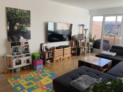 Provisionsfrei! 4-Zimmer-Wohnung mit 3 Balkonen, EBK, TG-Box direkt in Weil der Stadt