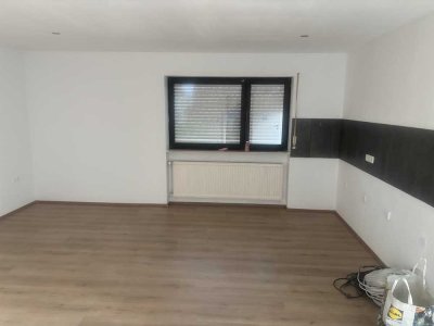 Kernsanierte 3-Zimmer Wohnung in Gönnheim mit 90 m²