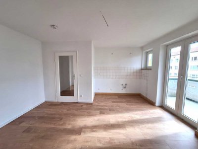 Schöne 1-ZKB Wohnung mit Wohnküche und Balkon im Herrenbach zu vermieten