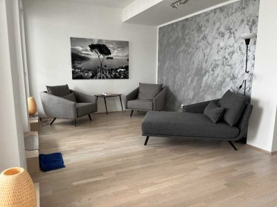 Luxuriöses Penthouse mit 3 Zimmern und Dachterrasse nah am Olympiapark