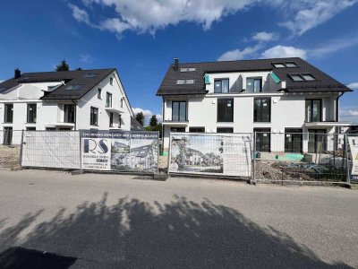 Gemütliche Dachgeschosswohnung mit Hobbyraum im ausgebautem Speichergeschoss, Terrasse und Balkon