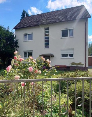 Charmantes Dreifamilienhaus mit großem Garten in Traisa