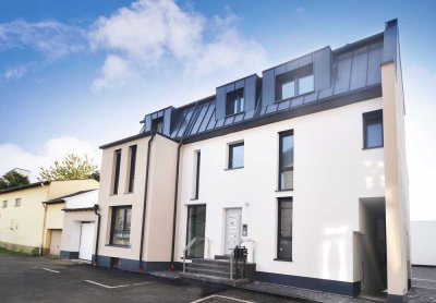 *Siegburg: 3 Zimmer Erstbezug, 
Zentrum und ICE Bahnhof fußläufig erreichbar*