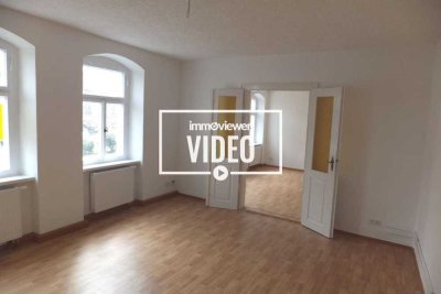 großzügige 3 Zimmer-Wohnung in der Altstadt, ideal für 3er WG oder Familie, Einbauküche incl.