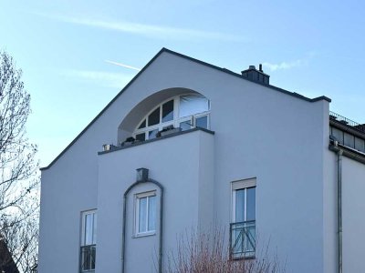 Stilvolle 2,5-Zimmer-Wohnung mit Dachterrasse im Inneren Westen!