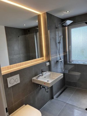 Traumwohnung Erstbezug nach Sanierung: Garten 3-Zimmer-Wohnung