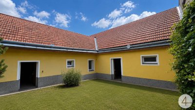 Bastlerhit im Weinviertel – teilsaniertes Anwesen mit vielseitigen Nutzungsmöglichkeiten