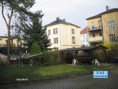 4 ZIMMER-ETAGENWOHNUNG IM 3.OG, KLEINER BALKON, WANNENBAD!