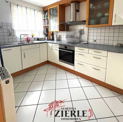 Gelegenheit! Schöne 3,5-Zi-Whg in einer gefragten ruhigen Lage mit fantastischer Aussicht vom Balkon