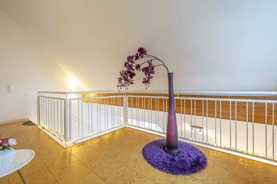 Sonnige 2-Zimmer-Maisonette-Wohnung mit Balkon und Galerie