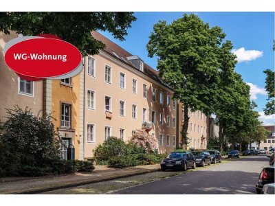 Zimmer 9,07 m² innerhalb einer 3er-WG // 2.OG rechts
