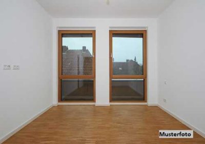 Gemütliche 2-Zimmer-Wohnung mit Balkon und TG-Stellplatz