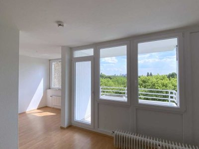 ** Sonnige Aussicht und frisch renoviert **