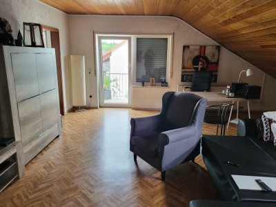 Attraktive 3-Zimmer-Dachgeschosswohnung mit Balkon in Wiesental