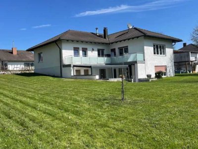 Zwei Zuhause unter einem Dach – Familienidyll mit Wintergarten, Balkon & großem Gartenanteil