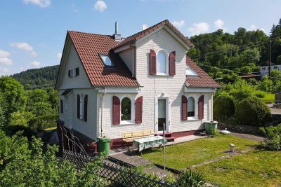 Wohnen wo andere Urlaub machen ... Schmuckstück mit Charakter und einzigartigem Ausblick