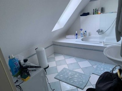 Helle 3-Zimmer Maisonette-Wohnung (2. OG) in Schwaig bei Nürnberg