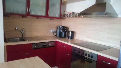 Großz. und  helle 2 Zimmerwohnung mit Südwestbalkon und TG-Stellplatz in Weinheim-West