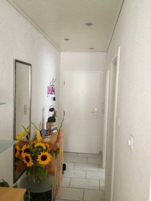Schöne 2 Zimmer Wohnung in Plittersdorf-Bonn-Bad Godesberg/Privatanbieter