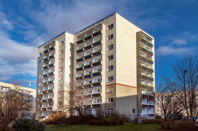 Für Senioren: 2-Raum-Wohnung mit Loggia und Aufzug im Grünen!