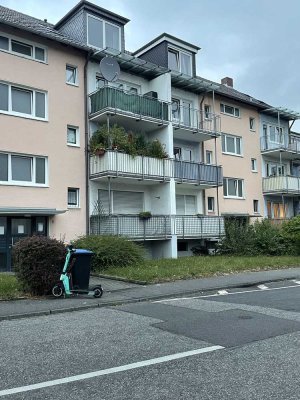 Helle 2-Zimmer-Wohnung mit Balkon am Rande von Mehlem