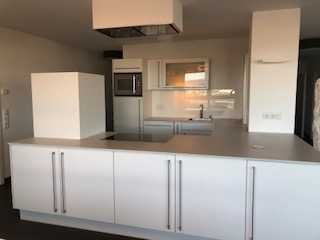 Exklusive 4-Zimmer Penthouse-Wohnung im 6. OG mit Balkon in Aschaffenburg-Stadtmitte