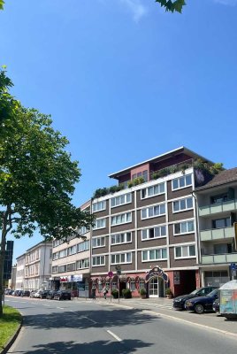 Exklusive Penthousewohnung inkl. 3 TG-Stellplätzen und Privat-Aufzug