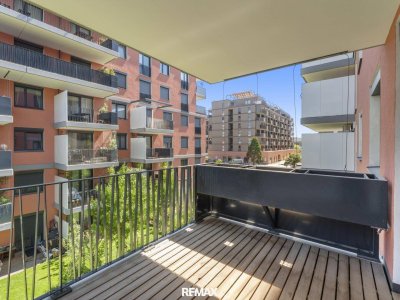 Wohnen beim Kirschblütenpark und U1 | Erstbezug mit Balkon &amp; Grünblick | Fitness und Dachterrasse inklusive