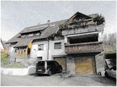 Großzügiges Haus (15 Zi.) in Lenzkirch mit Garage, Baujahr 1956