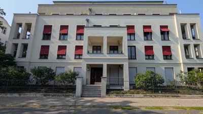 Großzügige 2-Zimmer Wohnung mit Garten