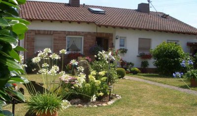 EFH mit schönem Grundstück und Fernblick