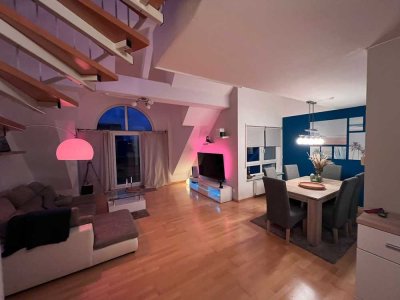 Attraktive 2-Zimmer-Maisonette-Wohnung mit Balkon und Einbauküche in Koblenz-Metternich zu vermieten