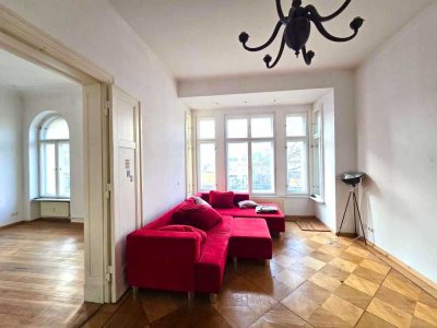 Bezugsfreie 3-Zimmer-Altbauwohnung in Kreuzberg mit gemeinschaftlicher Uferterrasse an der Spree