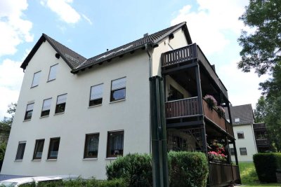 Günstige 2-Raum-Dachgeschosswohnung mit Balkon in Chemnitz