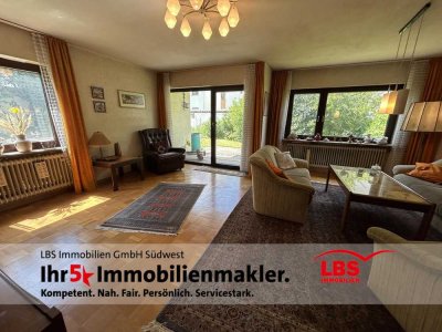 Wohnen in bester Lage – Stilvolle Doppelhaushälfte mit Gartenidylle in Musberg