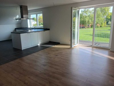 Geräumiges, günstiges und neuwertiges 6-Zimmer-Mehrfamilienhaus mit geh. Innenausstattung und EBK