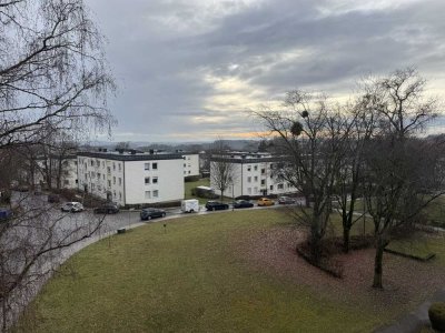 Sonnige Wohnung mit Bergblick – saniert, ruhig gelegen & sofort bezugsfrei