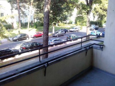 Unvermietet 3-Raum-Wohnung mit Balkon in Berlin Zehlendorf in unmittelbarer Nähe zur Kumme Lanke