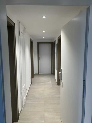 Vollständig renovierte moderne 3-Zimmer-Wohnung in Friedrichshafen
