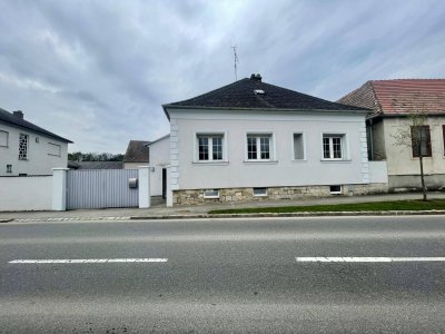 Charmantes Haus mit großem Lager &amp; Innenhof – vielseitig nutzbar!