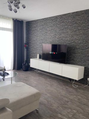 Schöne 2-Zimmer Wohnung im Herzen von Porz mit Balkon und EBK