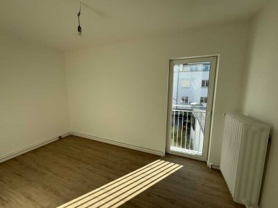 Modernisierte 3-Zimmer-Wohnung mit Süd-West-Balkon - Lübeck St. Gertrud